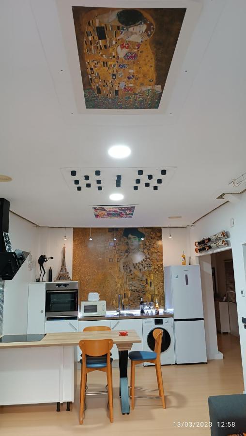 Breton Magico Apartment Logrono Luaran gambar
