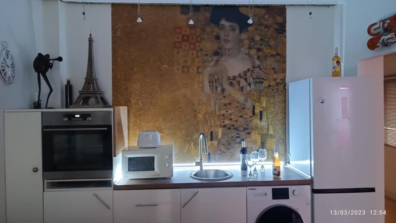 Breton Magico Apartment Logrono Luaran gambar